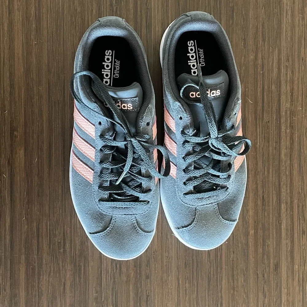 adidas Women's Gray Suede Sneakers with Pink Stripes